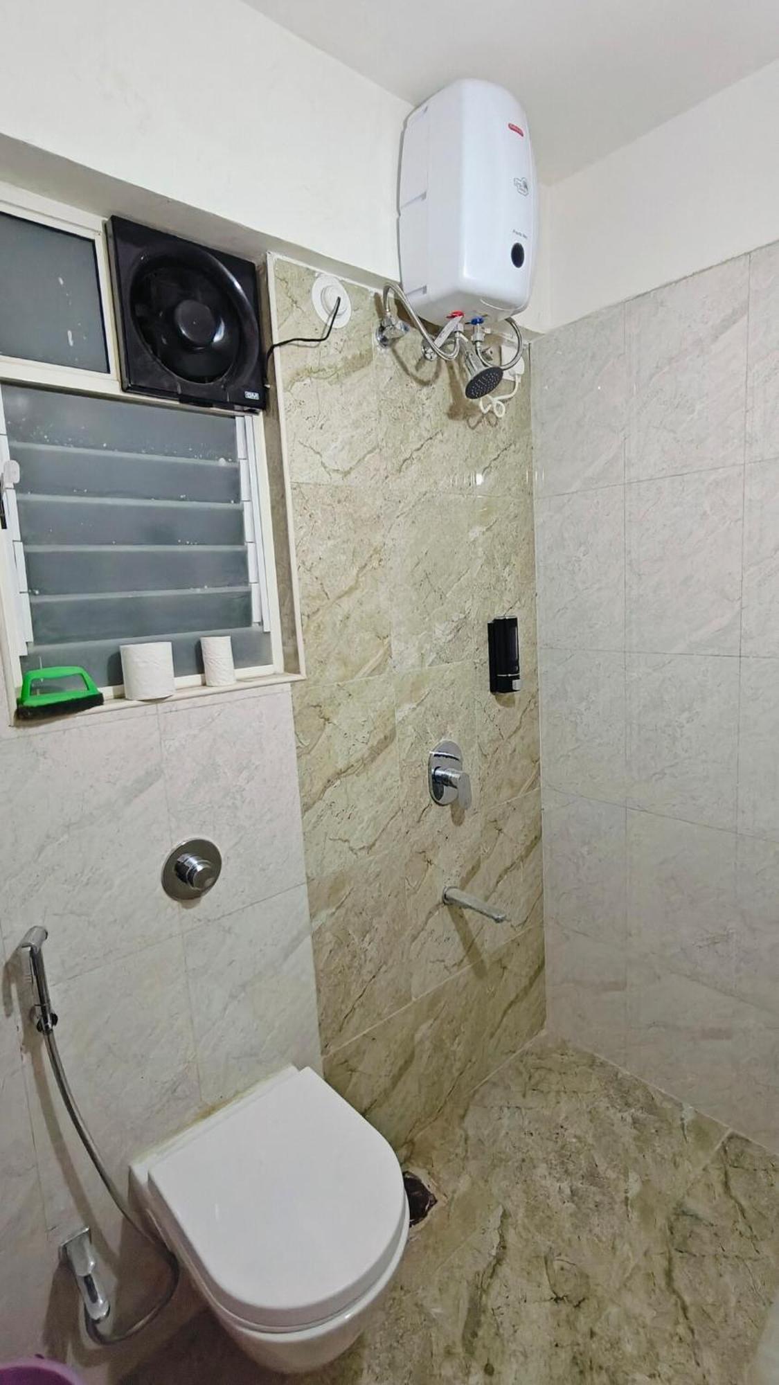 Apartment Bamboo Posh 2bhk With Sky Garden *