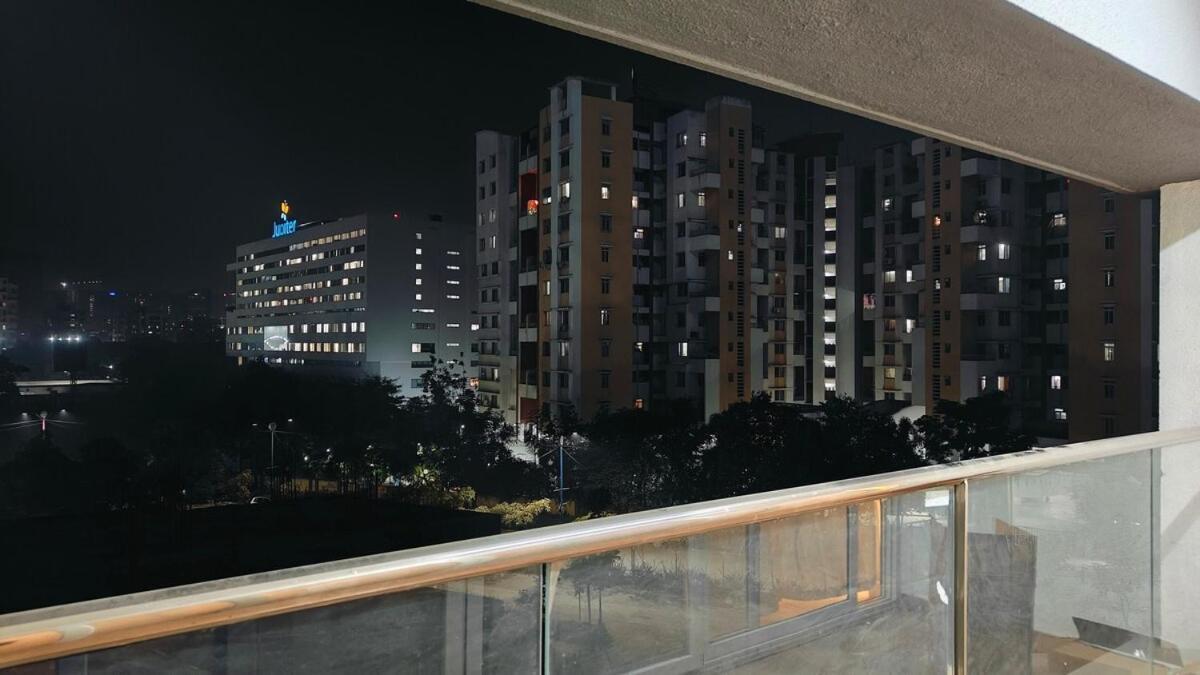 Bamboo Posh 2bhk With Sky Garden Pune