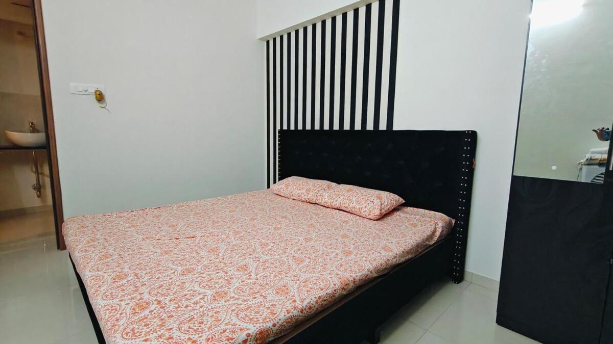 Apartment Bamboo Posh 2bhk With Sky Garden Pune